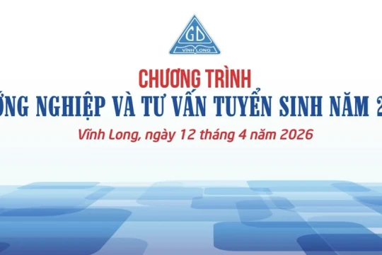 Báo GD&TĐ, Sở GD&ĐT Vĩnh Long và Trường ĐH Cửu Long hướng nghiệp cho hàng nghìn HS