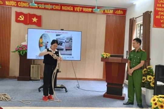 Nâng cao kỹ năng phòng cháy chữa cháy và cứu nạn cứu hộ cho giáo viên mầm non