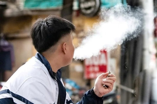 Chính thức: Hút thuốc lá điện tử bị phạt tới 5 triệu đồng, “chứa chấp” phạt đến 10 triệu đồng từ ngày 15/5