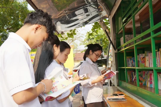 Gieo tri thức từ những trang sách