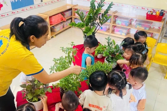 Giữ trẻ ngoài giờ ở khu công nghiệp: Bài toán chưa có lời giải