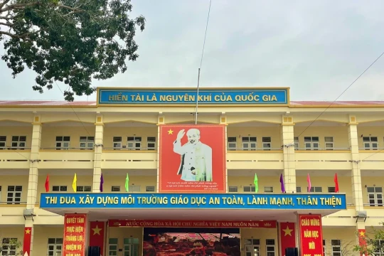 Quảng Ninh: Tăng cường giáo dục truyền thống cho học sinh