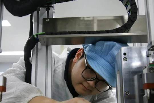 Trung Quốc: Doanh nghiệp 'săn' nhân tài từ bậc trung học