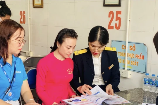 Đề xuất giao Chính phủ quy định ngưỡng doanh thu miễn thuế với hộ kinh doanh