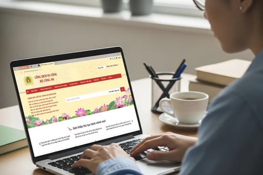 Chi tiết 12 thủ tục hành chính ở Hà Nội chỉ làm online từ 1/4: Đến nộp trực tiếp cũng bị “từ chối”!