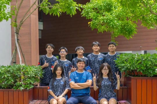 3 đội Robotics LSTS đại diện cho tài năng Việt Nam chinh phục VEX World Championship 2026