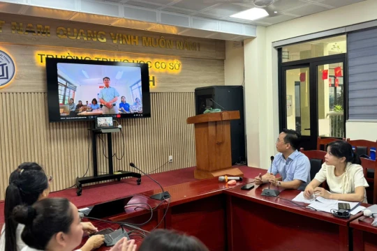 Ứng dụng chuyển đổi số để chia sẻ kinh nghiệm ôn thi vào lớp 10