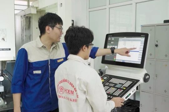 Thành công không phụ thuộc bằng cấp