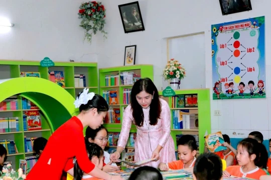 Hơn 500 trẻ mầm non Hưng Yên tham gia trải nghiệm ‘làm quen với lớp 1'