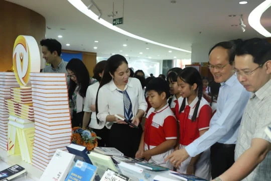 Lan tỏa tri thức, nuôi dưỡng thói quen đọc sách