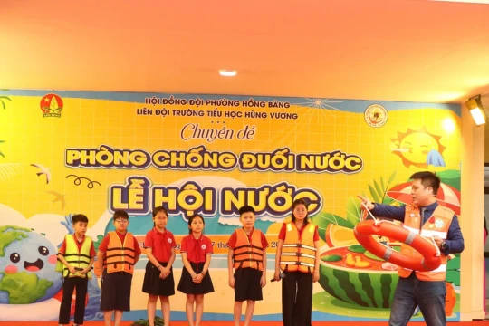 Hàng nghìn học sinh Hải Phòng hào hứng với Lễ hội nước