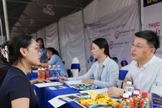 Sinh viên nhận diện điểm yếu, chủ động nâng chuẩn trước thị trường lao động