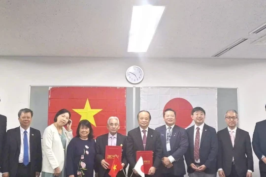 Trường ĐH Cửu Long đẩy mạnh hợp tác với Trường Đại học Y tế Sức khỏe Tokyo