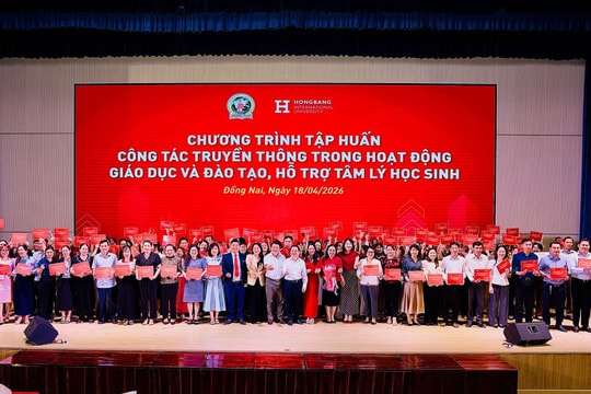 Tăng cường kỹ năng đồng hành, hỗ trợ tâm lý học sinh Đồng Nai