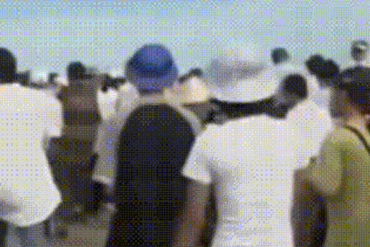 "Ký ức vàng" về cầu Mỹ Thuận sau 26 năm khiến cộng đồng mạng xúc động