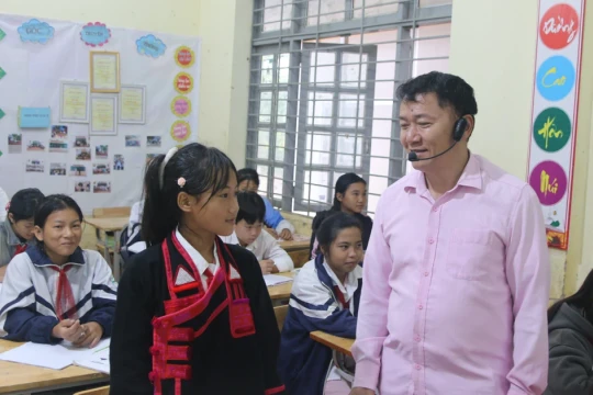 Đưa tiếng Anh trở thành ngôn ngữ thứ hai trong trường học: Thách thức từ thực tiễn vùng cao