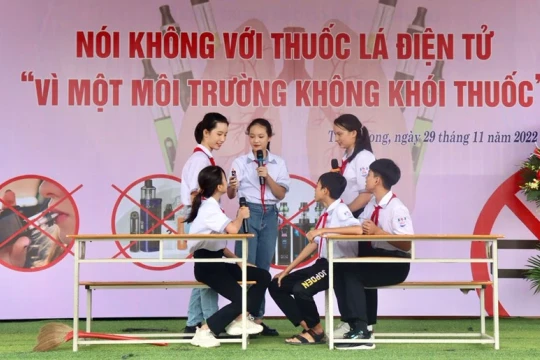 Xây dựng trường học không khói thuốc: Công nghệ số là cầu nối