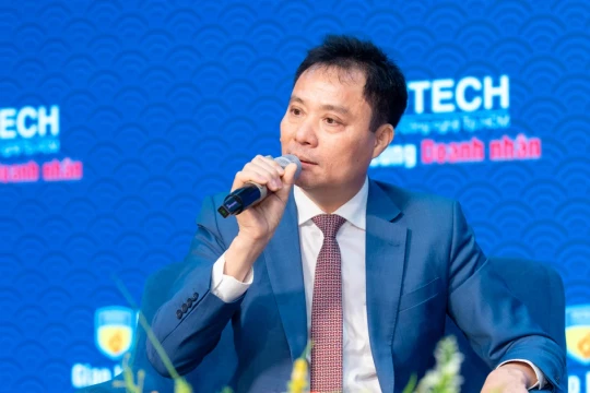 Doanh nhân truyền cảm hứng khởi nghiệp cho sinh viên