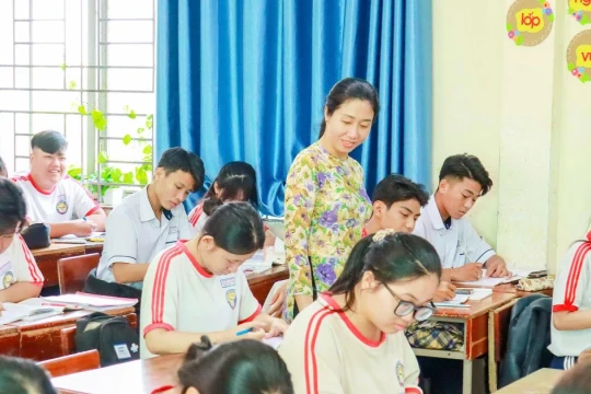 Sở GD&ĐT TPHCM yêu cầu không ôn thi tràn lan, không áp đặt tổ hợp môn