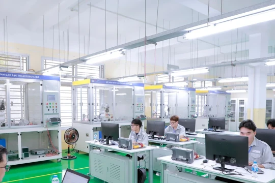 Trường Cao đẳng Công nghiệp Bắc Ninh tổ chức thi kỹ năng nghề