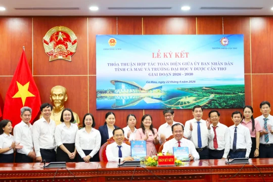 Cà Mau ký kết hợp tác toàn diện với Trường Đại học Y Dược Cần Thơ