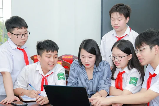 Xây dựng trường học không khói thuốc: Dùng công nghệ khơi mở nhận thức