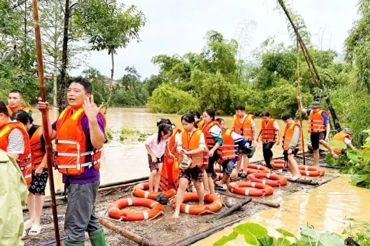Tăng cường ‘lá chắn’ tâm lý học đường sau thiên tai