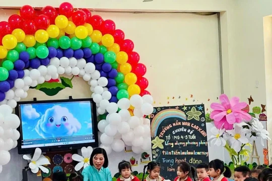 Quảng Ninh sẽ ứng dụng công nghệ theo dõi sức khỏe trẻ mầm non