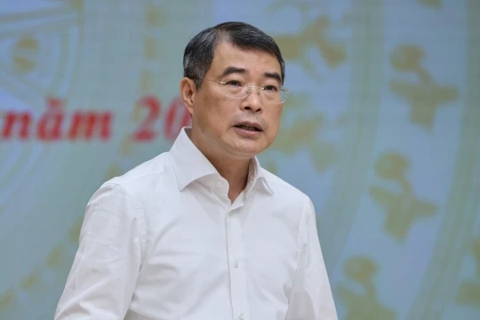 Thủ tướng nghiêm khắc phê bình 28 bộ, 18 địa phương chậm giải ngân vốn đầu tư công