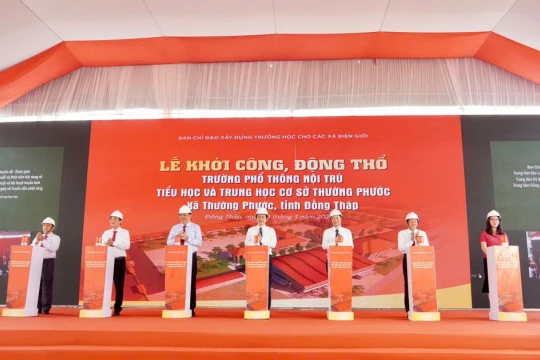 Đồng Tháp thành lập Ban Chỉ đạo phổ cập giáo dục và xóa mù chữ