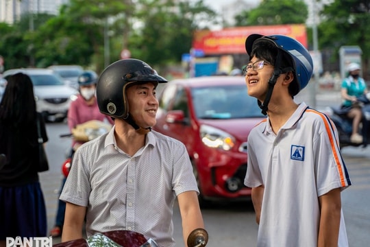 Sở Giáo dục Hà Nội vận động học sinh, giáo viên dùng phương tiện giao thông điện