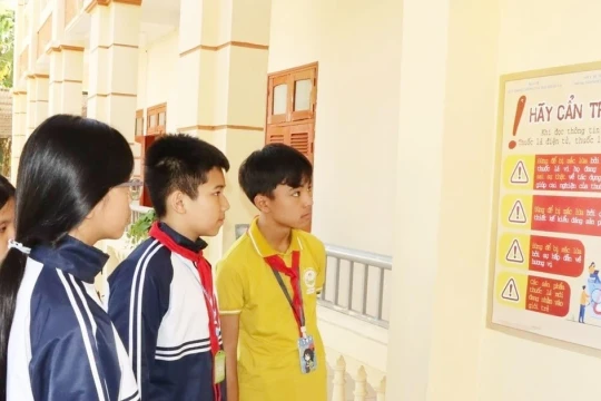 Xây dựng trường học không khói thuốc: Trao công cụ để tự bảo vệ bản thân