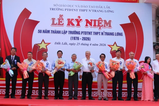 Trường phổ thông dân tộc nội trú lớn nhất Đắk Lắk kỷ niệm 50 năm thành lập
