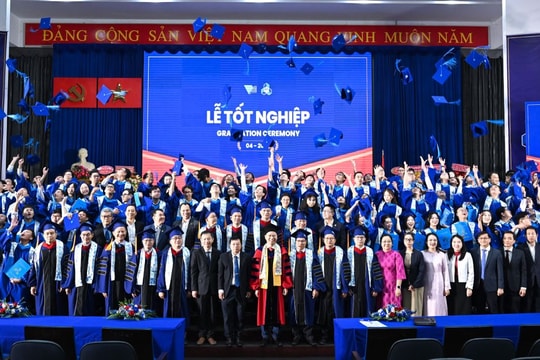 Không chờ đủ 4 năm, sinh viên chủ động rút ngắn đại học để theo đuổi mục tiêu