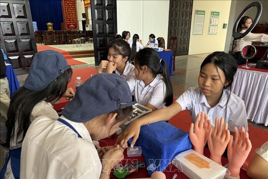 Học hết lớp 9, rẽ lối nào: Khi học nghề không còn là lựa chọn 'bất đắc dĩ'