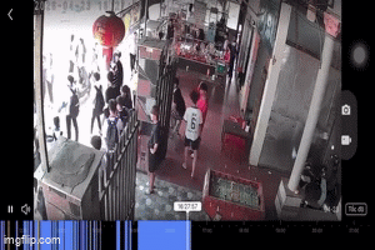 Nam sinh lớp 8 bị xịt chất lạ vào mặt trước cổng trường: Xác định nguyên nhân