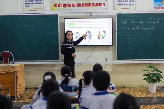 Giáo viên, nhân viên hợp đồng kiệt quệ vì không có lương