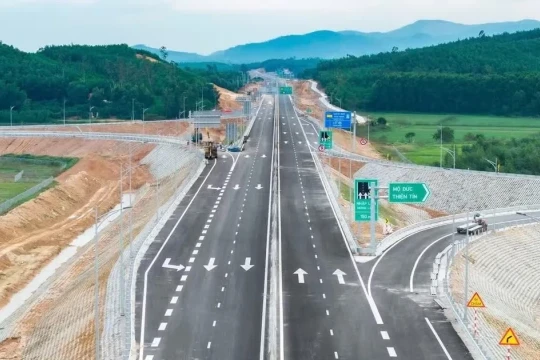 Cao tốc Quảng Ngãi - Hoài Nhơn thông xe từ 29/4