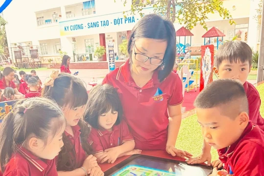 Khi AI ‘gõ cửa’ trường mầm non Quảng Ninh