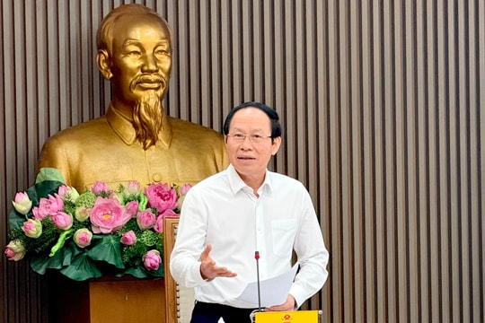 Trình Đề án phát triển một số trường đại học lớn vùng Đông Nam Bộ thuộc nhóm tiên tiến hàng đầu châu Á trong ngày 10/5