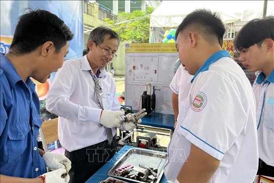 Gắn kết doanh nghiệp trong đào tạo nghề phù hợp nhu cầu thị trường