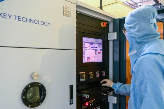 'Hút nhân tài' bằng học bổng STEM