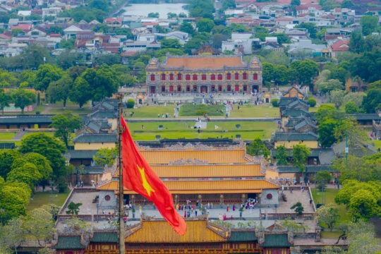 Huế đề xuất mức lương lên đến 150 triệu đồng/tháng để chiêu mộ nhân tài