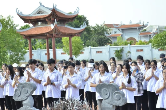Giáo dục lịch sử trong kỷ nguyên số: Công nghệ mở đường, tư duy dẫn lối