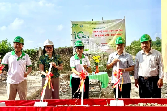 Khởi công Dự án nhà vệ sinh học đường cho học sinh ở An Giang