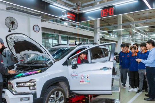 Trường nghề hỗ trợ việc làm lương 6 - 7 triệu đồng cho sinh viên ngay năm nhất