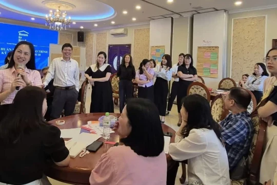 Trao quyền chủ động cho nữ sinh từ lớp học kỹ năng sống ở Tuyên Quang