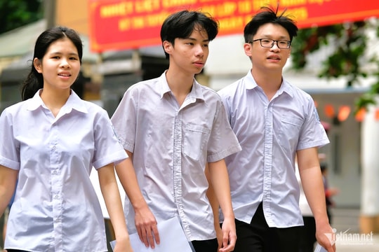 Chỉ hơn 60% học sinh vào lớp 10 công lập, căng thẳng là do thiếu trường