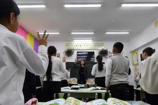 Hệ thống giáo dục Kyrgyzstan quá tải