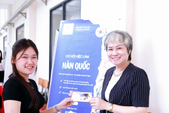 Cầu nối giúp sinh viên trường nghề tiếp cận thị trường lao động